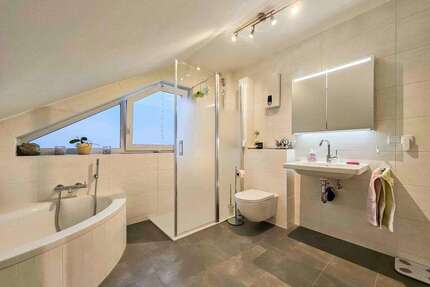 Wohnung Groß-Umstadt Umstadt - 3 Zimmer, 98 m&sup2;, 270.000&euro; | Angebot:25059208