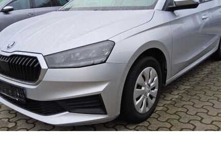 Skoda Fabia 29.300 km 14.590 &euro; Wolfsburg 38440