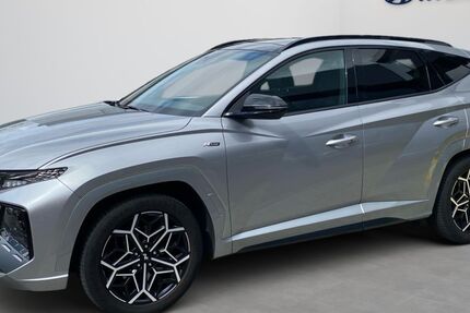 Hyundai TUCSON 68.000 km 27.900 € Einbeck 37574