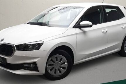 Skoda Fabia 1.401 km 17.480 &euro; Garmisch-Partenkirchen 82467