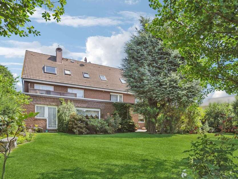 Haus zum Kaufen in Barsinghausen 440.000 € 250 m²