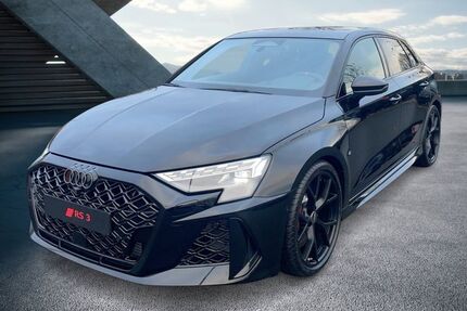Audi RS3 5.500 km 64.785 &euro; Gütersloh 33330