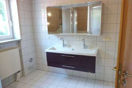 Haus Bad-Abbach Abbach - 4 Zimmer, 123 m&sup2;, 1.180&euro; | Angebot:23139968