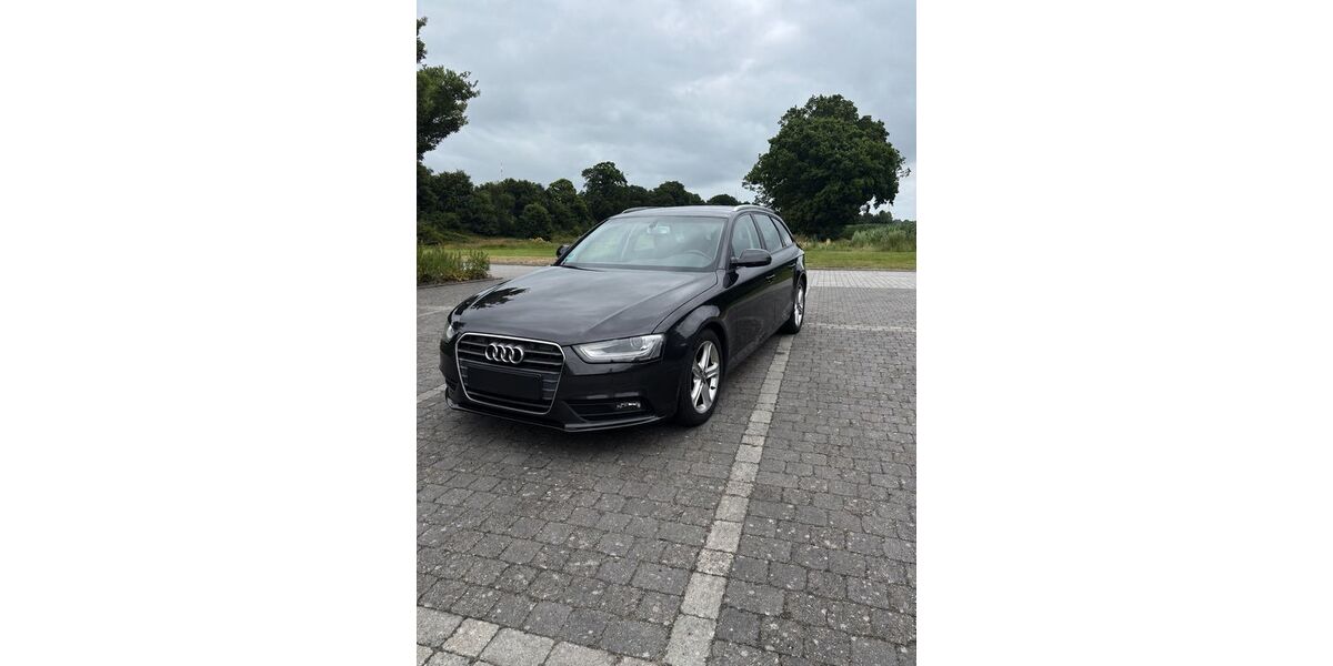 Audi A4 257.000 km 7.400 &euro; Bunde 26831
