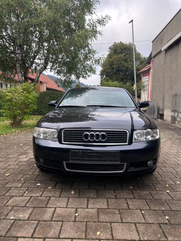 Audi A4 177.000 km 1.000 € Missen-Wilhams 87547