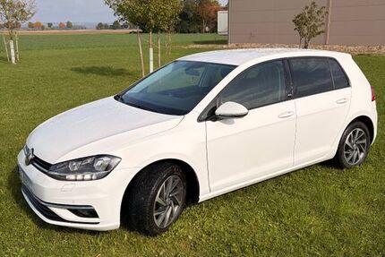 VW Golf 81.200 km 13.600 € Mertingen 86690
