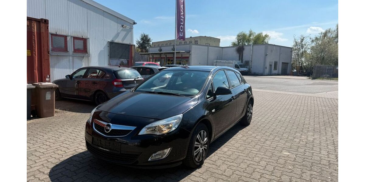 Opel Astra 184.000 km 2.700 &euro; Worms 67547