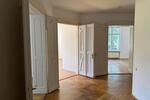 Erdgeschoßwohnung Zwickau Zwickau-Nord - 5 Zimmer, 174 m&sup2;, 900&euro; | Angebot:25989843