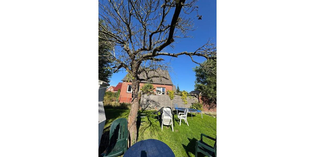 Einfamilienhaus Emden Tholenswehr - 4 Zimmer, 110 m&sup2;, 950&euro; | Angebot:25384746