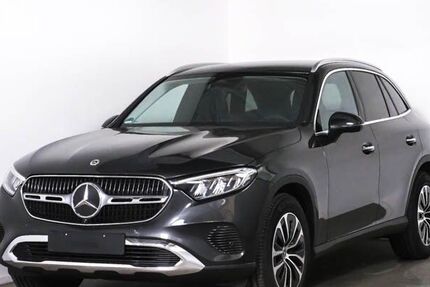 Mercedes-Benz GLC 200 7.439 km 49.950 &euro; Münchberg 95213