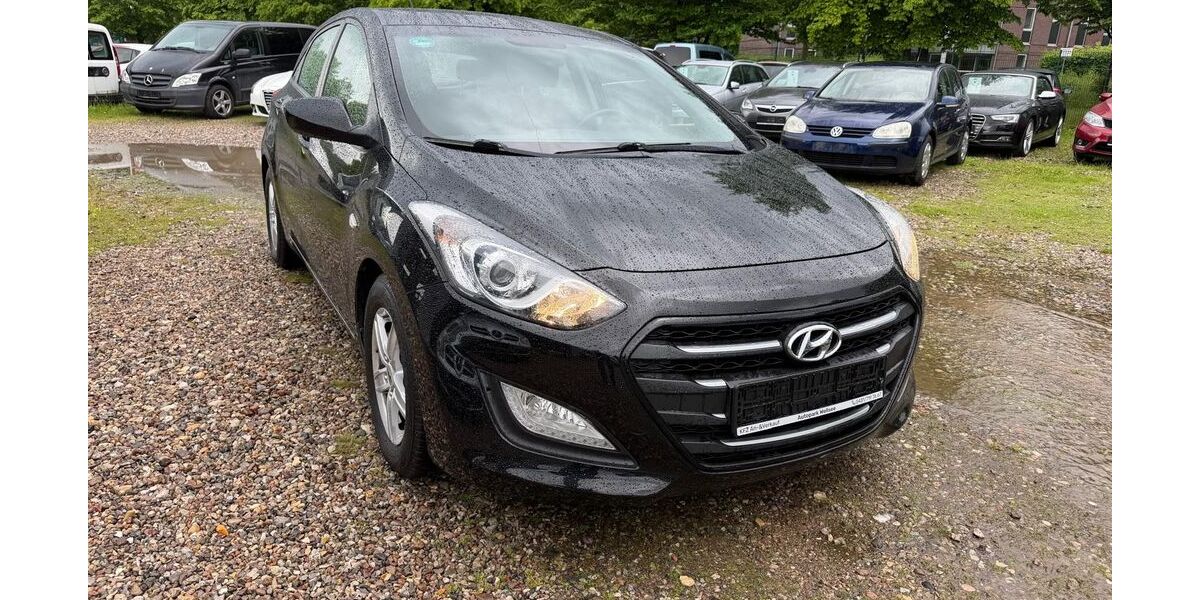 Hyundai i30 100.000 km 7.850 &euro; Kiel 24145