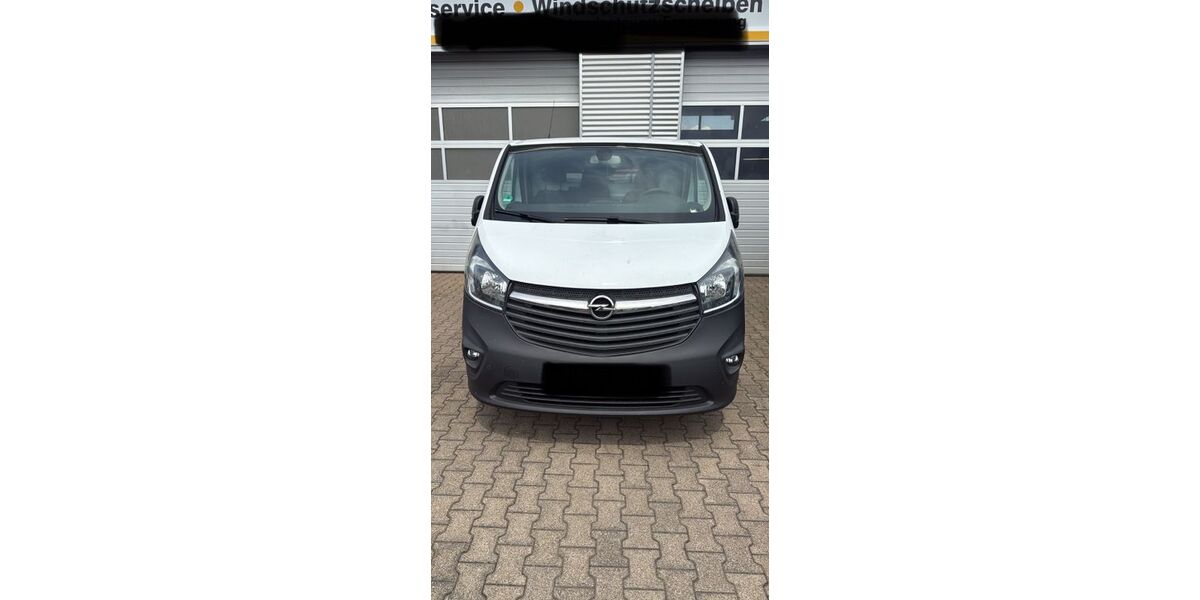 Opel Vivaro 136.000 km 8.790 &euro; Neuwied 56566