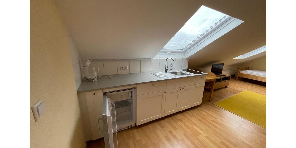 Dachgeschoßwohnung Oberkochen - 1 Zimmer, 30 m&sup2;, 560&euro; | Angebot:24626763