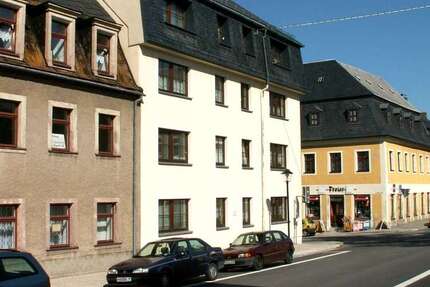 Wohnung zum Mieten in Marienberg 233,30 € 31.07 m²