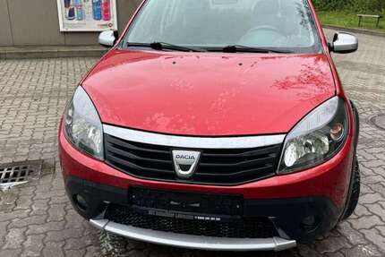 Dacia Sandero 216.000 km 2.500 &euro; Grimmen 18507