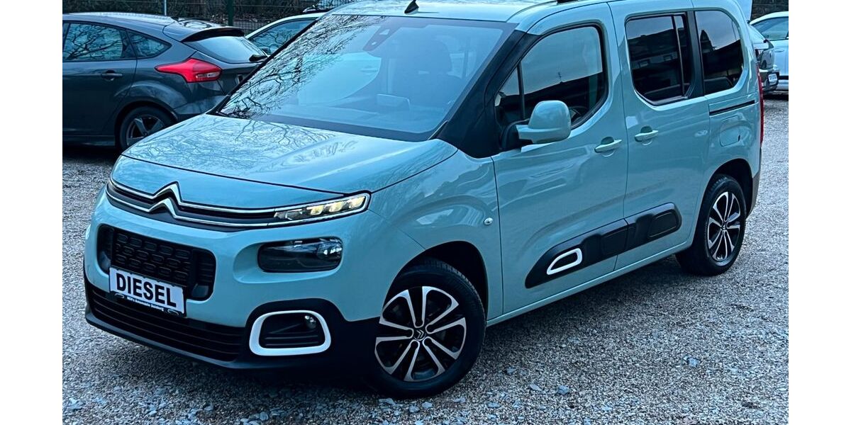 Citroen Berlingo 182.805 km 9.999 &euro; Duisburg 47137