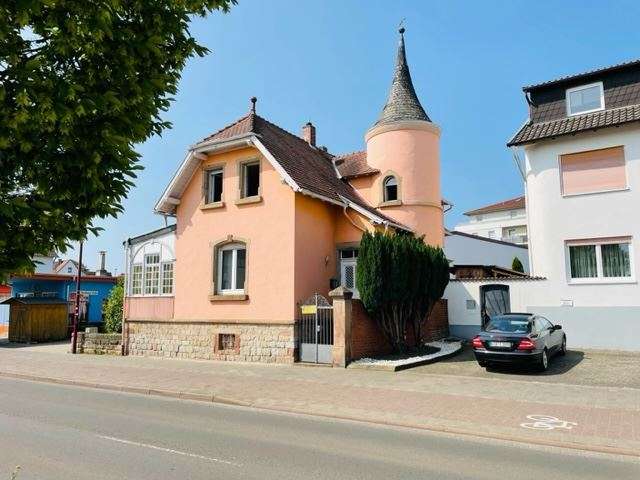 Einfamilienhaus Kirchheimbolanden - 6 Zimmer, 175 m&sup2;, 275.000&euro; | Angebot:25176365