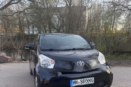Toyota IQ 126.900 km 6.790 &euro; Hamburg 21107