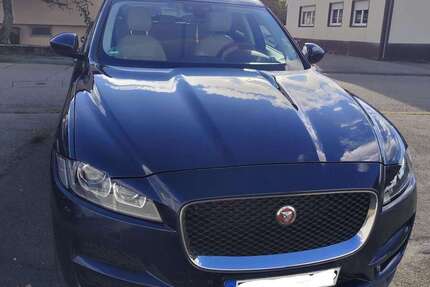 Jaguar F-Pace 88.800 km 27.000 € Albstadt 72461