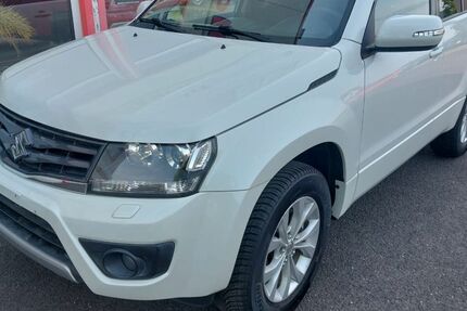 Suzuki Grand Vitara 91.155 km 15.200 &euro; Ilmenau 98693