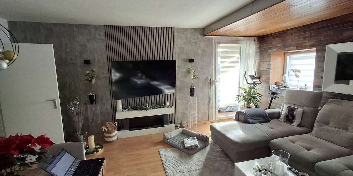 Etagenwohnung Fellbach - 3 Zimmer, 84 m&sup2;, 295.000&euro; | Angebot:26242588