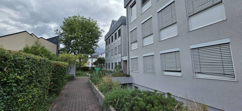 Moderne 272 m² Büro- Praxisfläche in zentraler Lage in Obertshausen