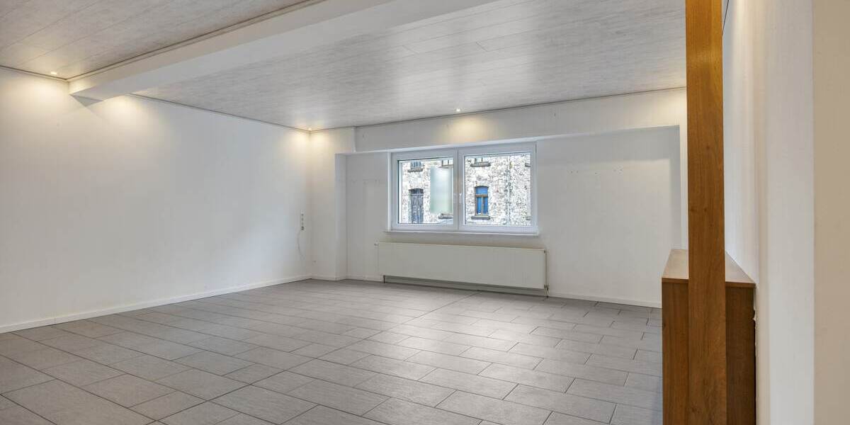 Großes Ein- Zweifamilienhaus + Scheune + Garten - Einfamilienhaus Wirges | Angebot:26926319