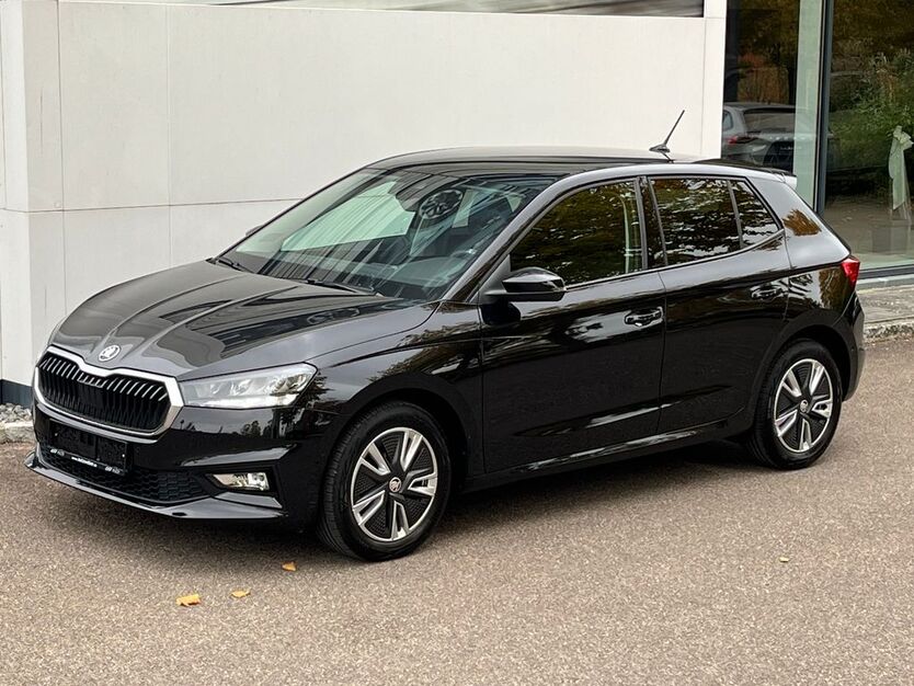 Skoda Fabia 38.150 km 17.770 € Pfaffenhofen a. d. Ilm 85276
