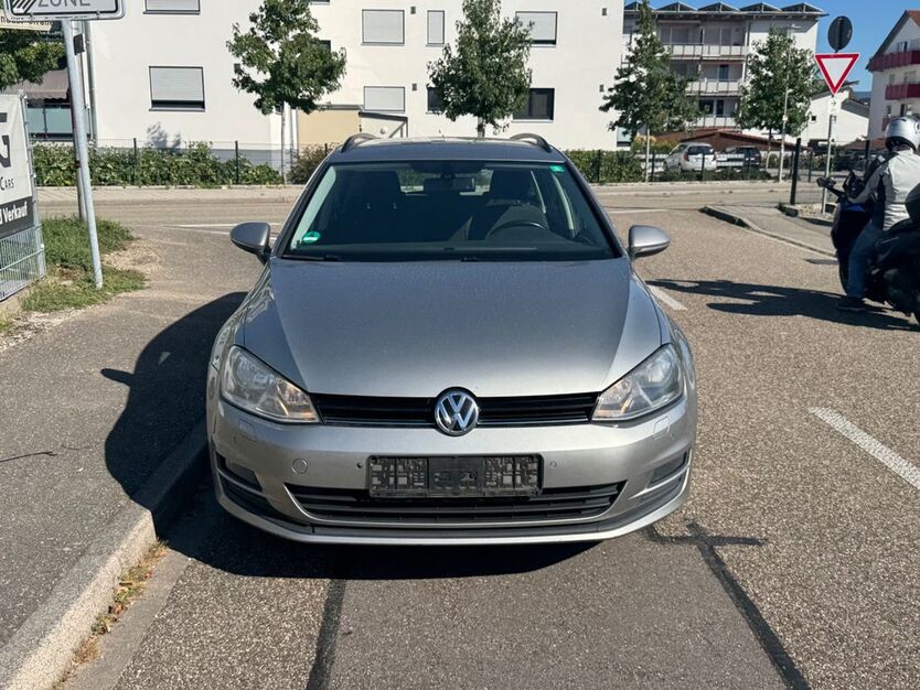 VW Golf 265.000 km 5.490 € Appenweier 77767