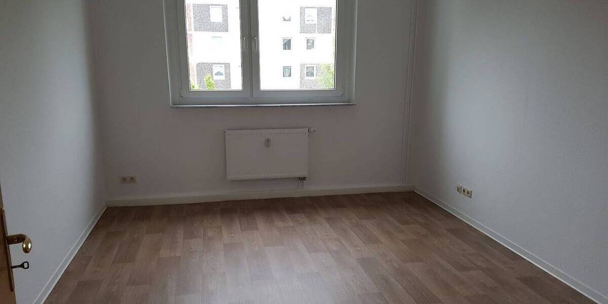 Etagenwohnung Bergen auf Rügen Bergen - 2 Zimmer, 68 m&sup2;, 410&euro; | Angebot:26798023