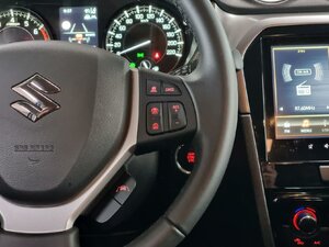 Suzuki Vitara 1.4 Mild-Hybrid Comfort Navi Android Apple 6.070 km 22.870 &euro; HAAN 42781
