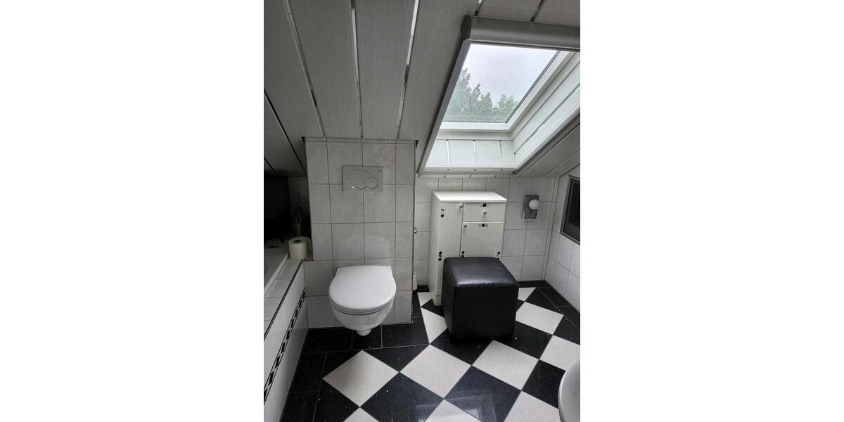 Dachgeschoßwohnung Wuppertal Elberfeld - 1 Zimmer, 28 m&sup2;, 59.999&euro; | Angebot:26462385