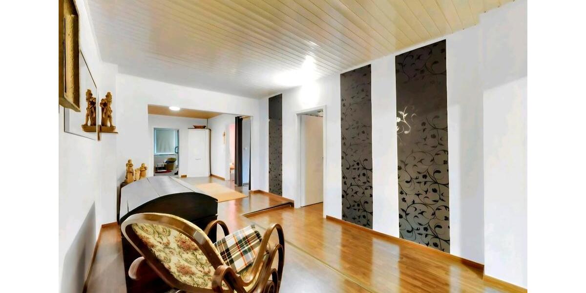 Einfamilienhaus Südheide Unterlüß - 10 Zimmer, 280 m&sup2;, 280.000&euro; | Angebot:27120561
