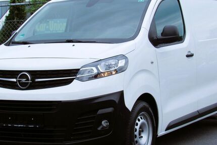 Opel Vivaro 100.000 km 11.900 &euro; Köln-Rath 51107