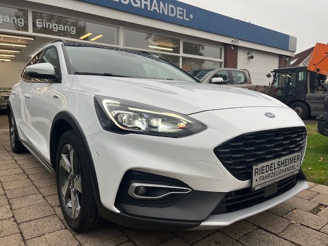 Ford Focus 129.868 km 14.880 € Zeven 27404