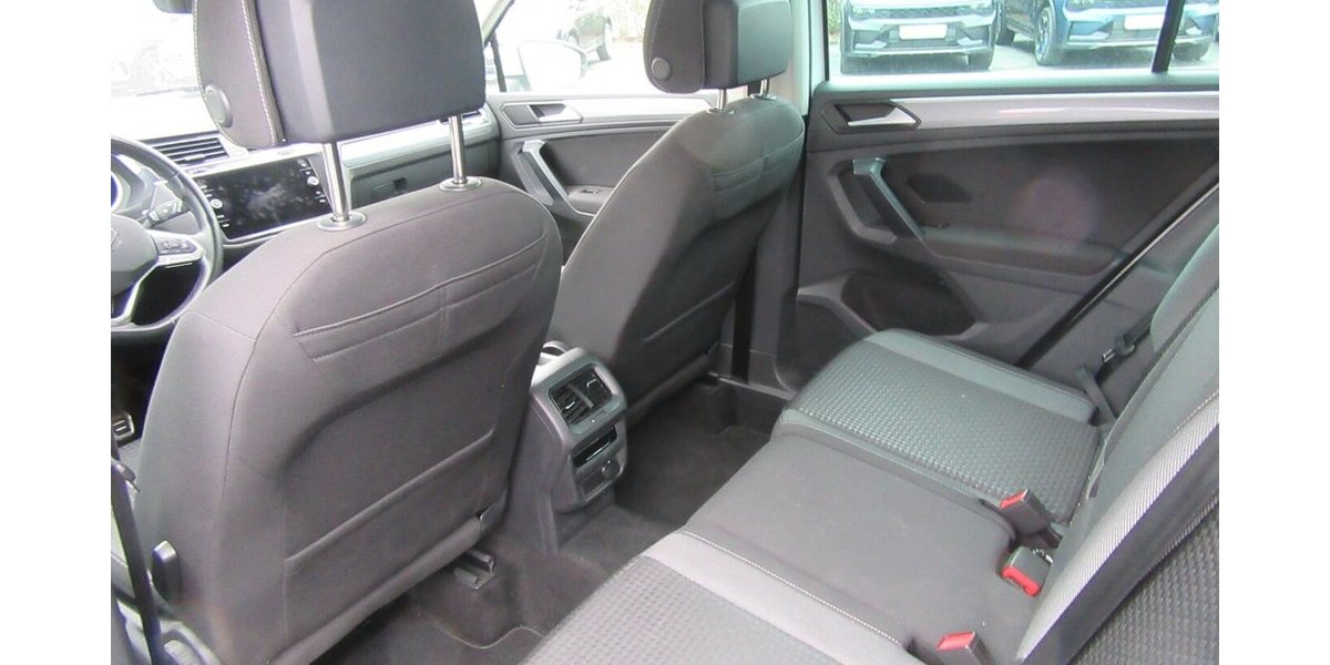 VW Tiguan Active 1.5, NAVI, LED 88.000 km 24.890 € Gernsheim 64579