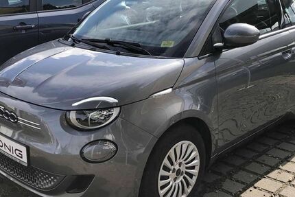 Fiat 500e 24.800 km 19.999 &euro; Berlin 13127