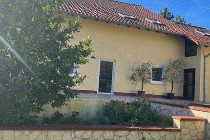 Ein Raumwunder!! Freistehendes 2-3 Familienhaus in ländlicher Gegend von Rehlingen-Siersburg zu verkaufen -Nähe Frankreich- 1 zimmer