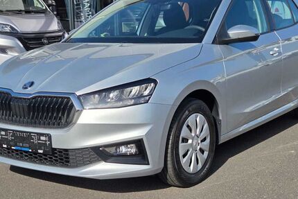 Skoda Fabia 63.200 km 13.680 &euro; Düren 52351