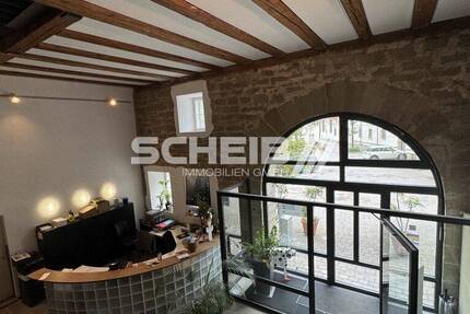 Moderne Bürofläche im historischen Altbau zimmer