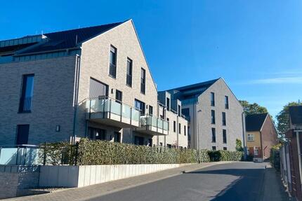 Haus Hückelhoven - 3 Zimmer, 85 m&sup2;, 935&euro; | Angebot:26401143