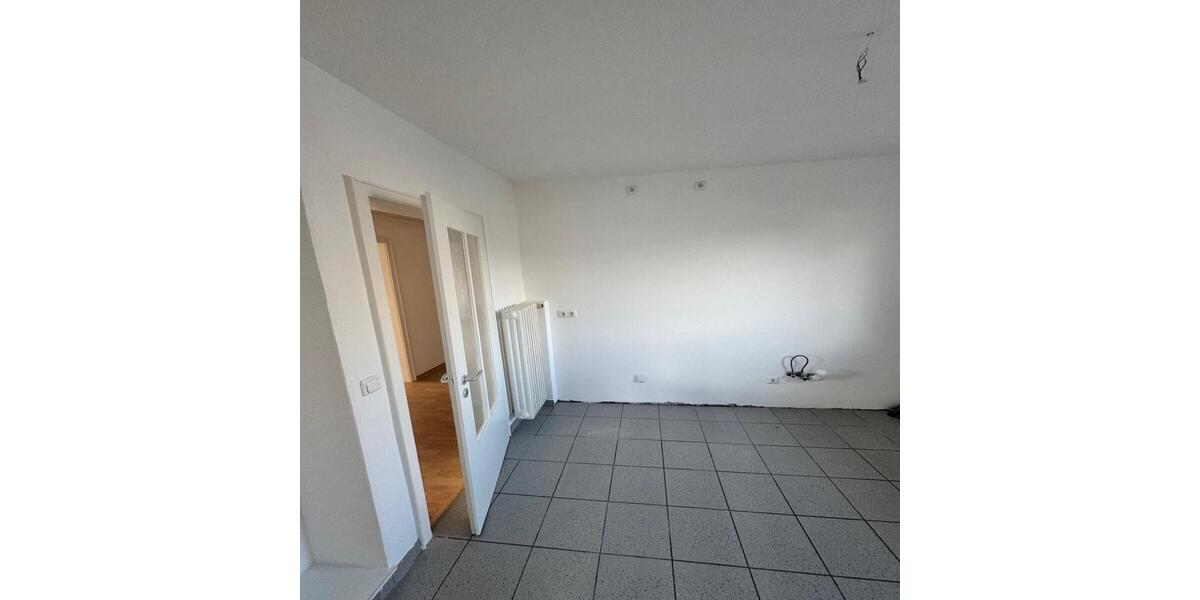 Etagenwohnung Dillingen an der Donau - 4 Zimmer, 105 m&sup2;, 945&euro; | Angebot:26234261
