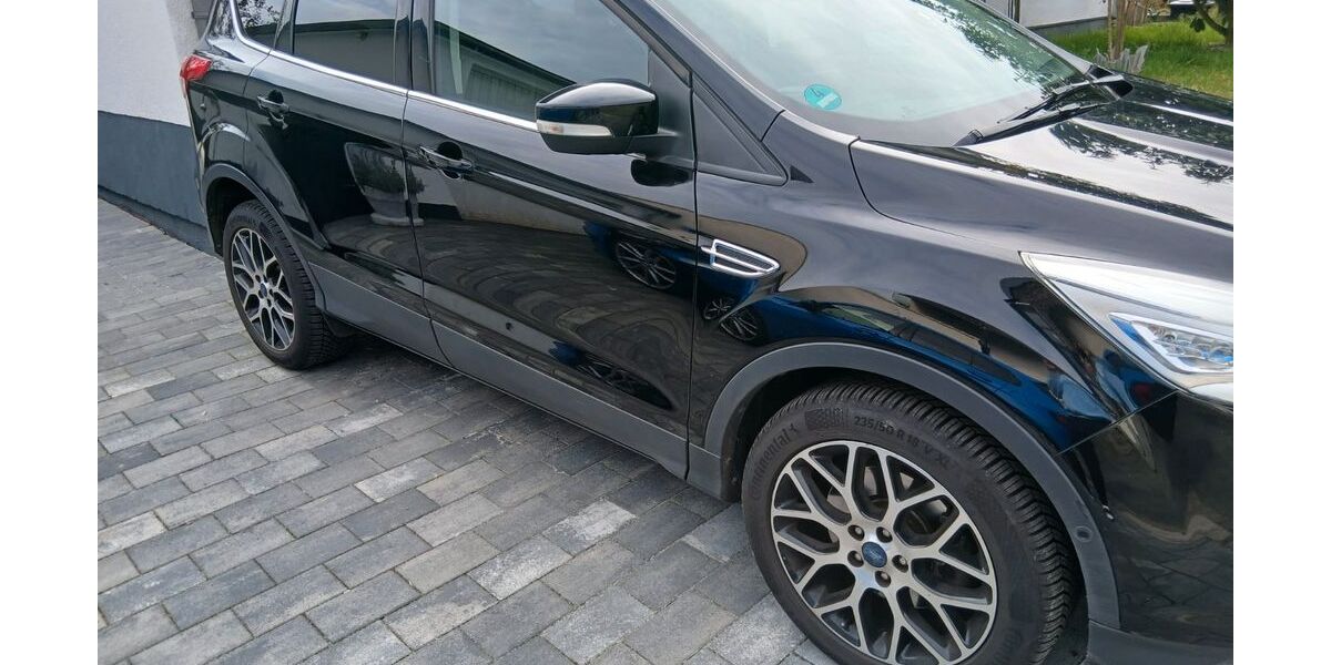 Ford Kuga 161.000 km 9.900 &euro; Hann. Münden 34346