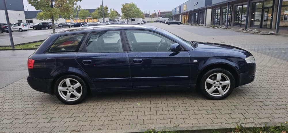 Audi A4 Avant 367.300 km 1.299 € Augsburg 86150