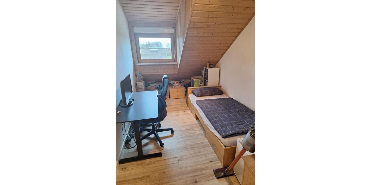 Etagenwohnung Schwandorf - 3 Zimmer, 66 m&sup2;, 670&euro; | Angebot:26396933
