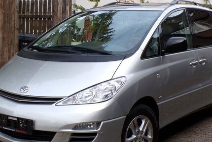 Toyota Previa 218.000 km 6.840 &euro; Düsseldorf 40468