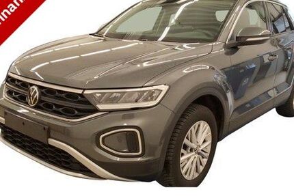 VW T-Roc 17.200 km 28.970 &euro; Regensburg 93053