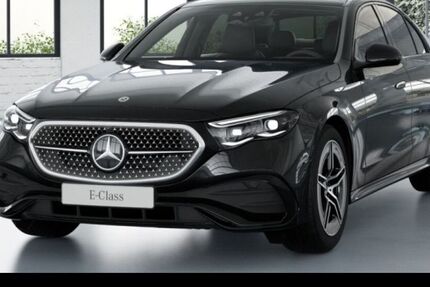 Mercedes-Benz E 220 9.900 km 64.990 € Hamburg 22047