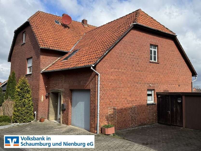 Haus zum Kaufen in Extertal Silixen 129.000 € 197 m²