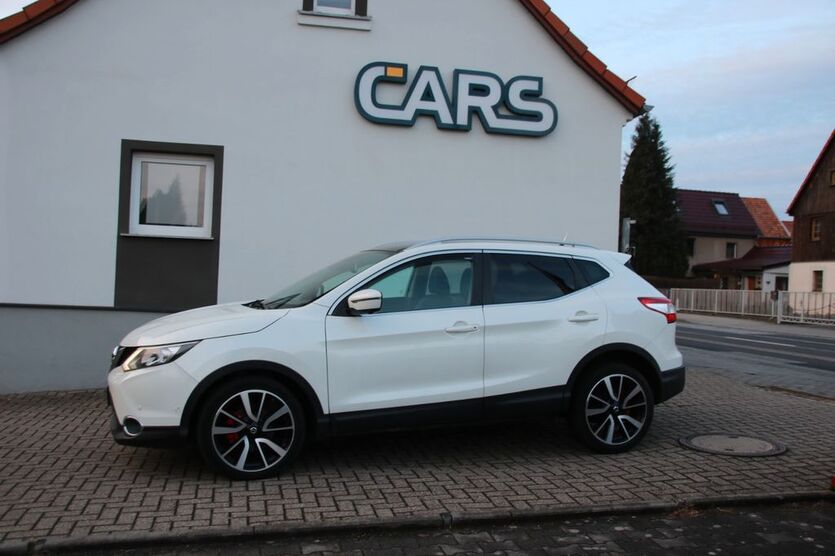 Nissan Qashqai 130.700 km 11.950 € Ottendorf-Okrilla 01458